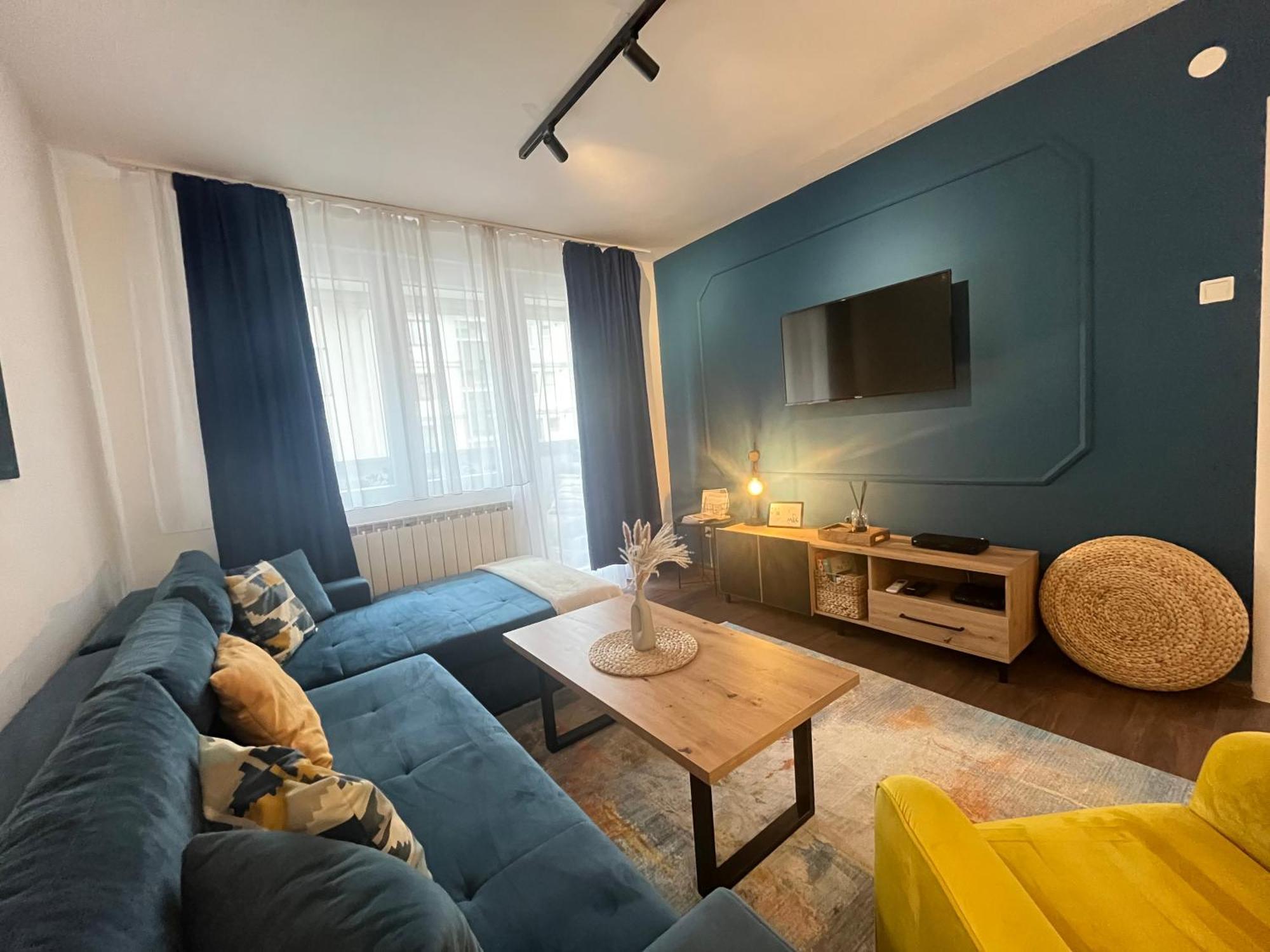 Mak Apartment - Free Parking - Balcony سراييفو المظهر الخارجي الصورة
